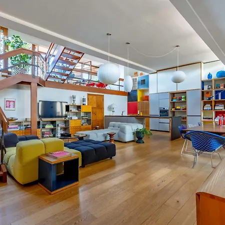 Apartment Design Unit With Incredible View
